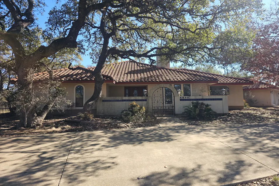 8470 Park Ln Dr San Antonio, TX 78266, Comal County