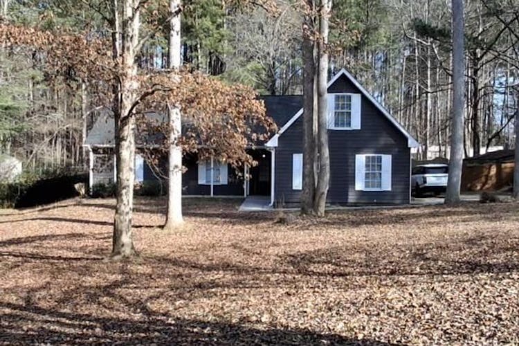 5051 Cliff Top Drive Loganville, GA 30052, Walton County