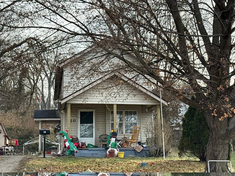 210 N Riley Blvd Franklin, OH 45005, Warren County