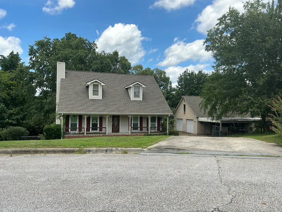 4023 28th Ave Phenix City, AL 36867, Russell County
