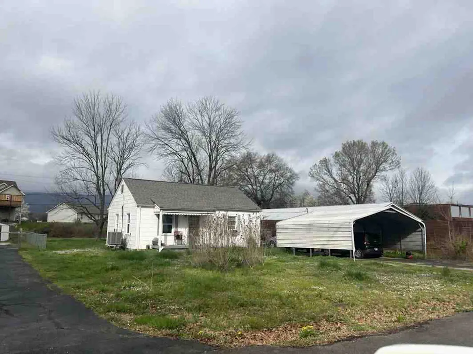 503 Carden Ave Rossville, GA 30741, Walker County