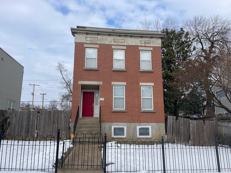 2741 Chippewa St Saint Louis, MO 63118, St. Louis City County