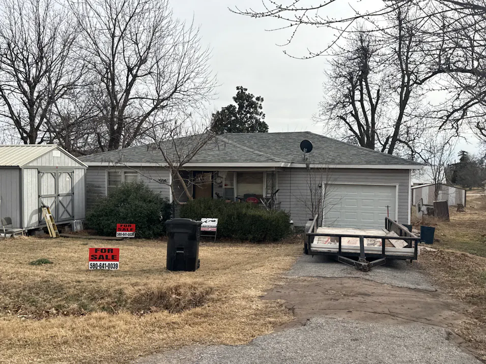 506 Choctaw Avenue W Rush Springs, OK 73082, Grady County