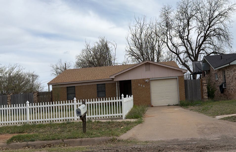 959 East 13th Street Colorado City, TX 79512, Mitchell County