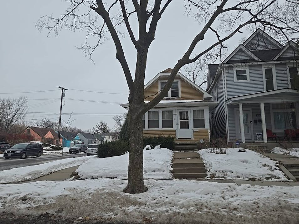 1260 Edgerton St Saint Paul, MN 55130, Ramsey County