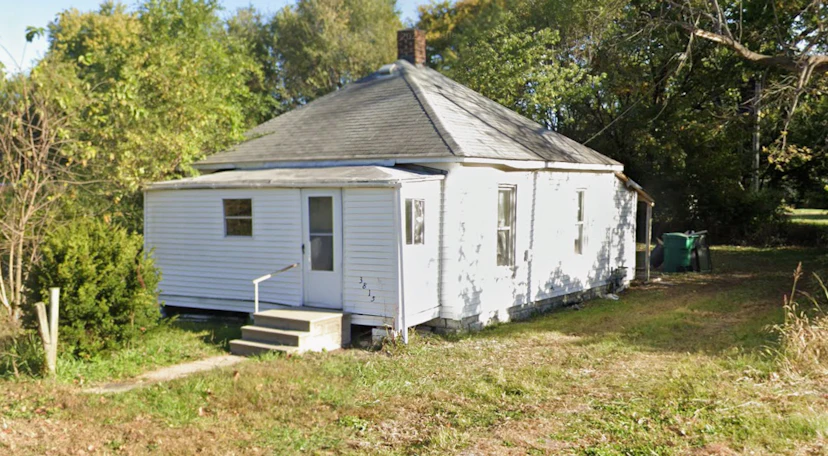 3815 Walnut Ave