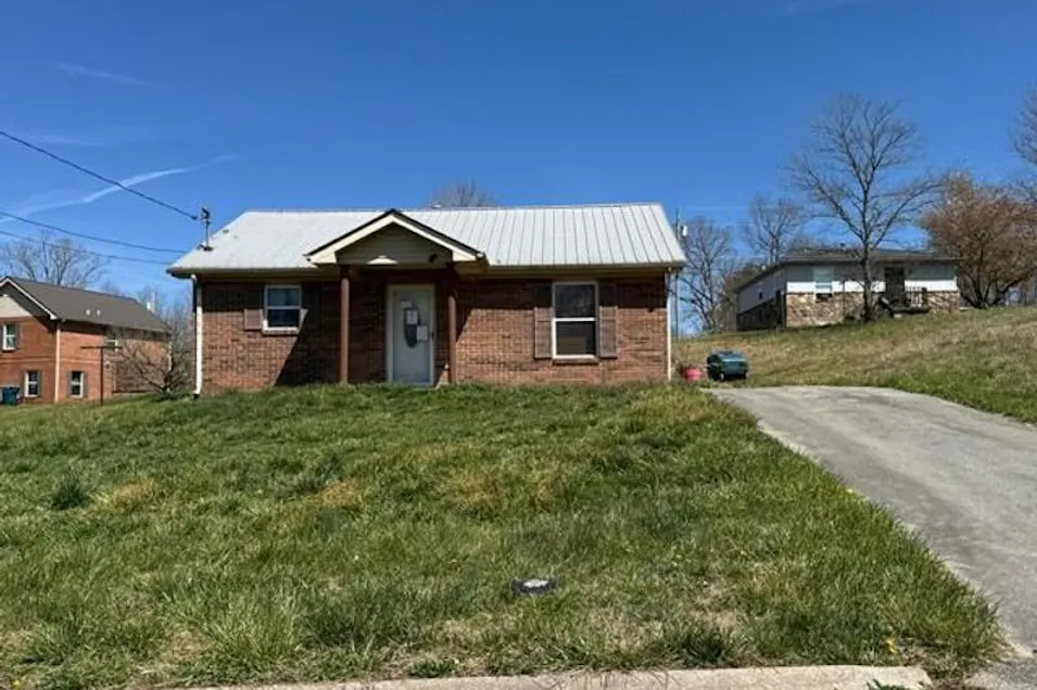 39 Braun Cove Crossville, TN 38555, Cumberland County