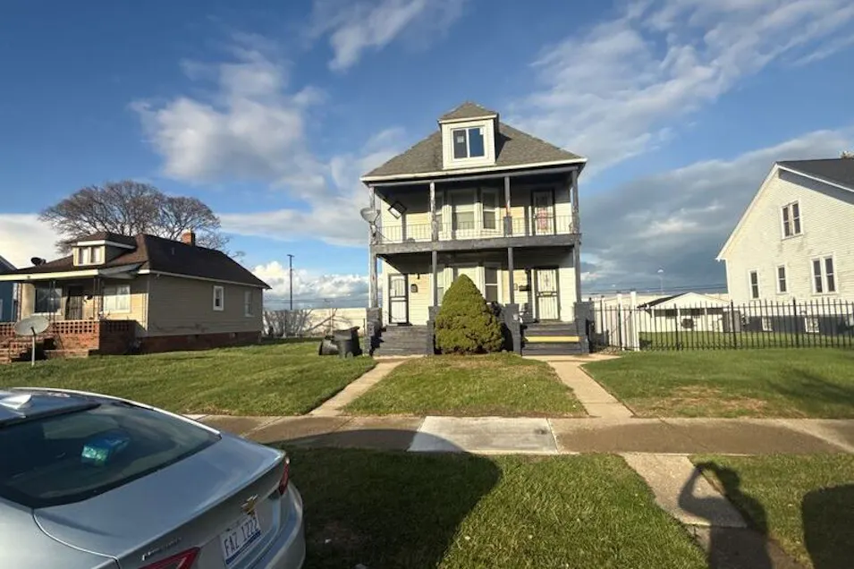 3478 Beniteau St Detroit, MI 48214, Wayne County