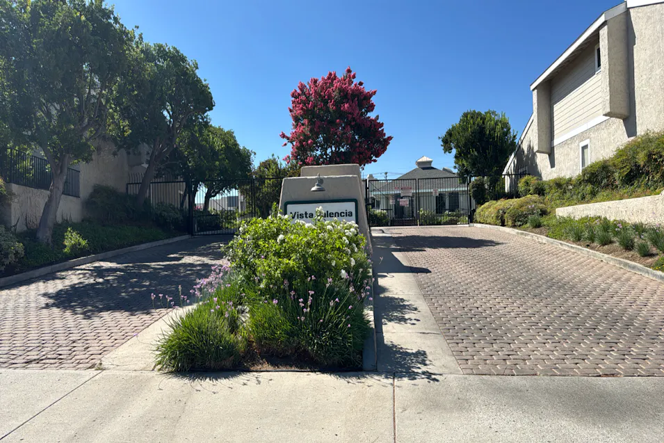 23107 Yvette Ln Valencia Area, Santa Clarita, CA 91355, Los Angeles County