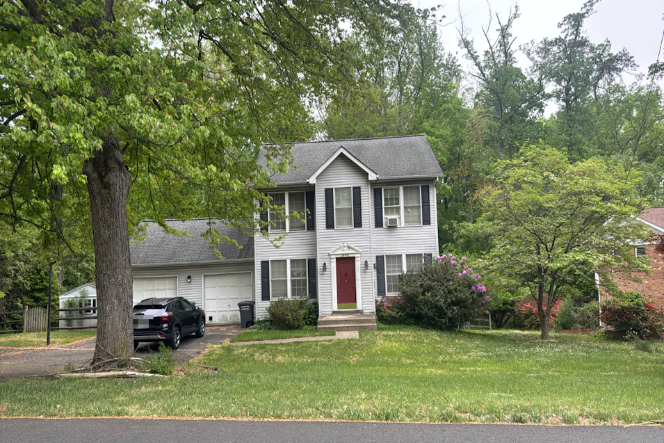 2449 Casmar Street Vienna, VA 22180, Fairfax County