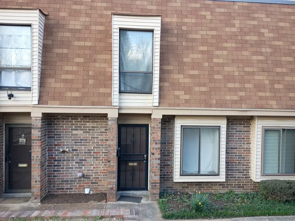 1896 Poplar Woods Circle East Unit 2 Germantown, TN 38138, Shelby County