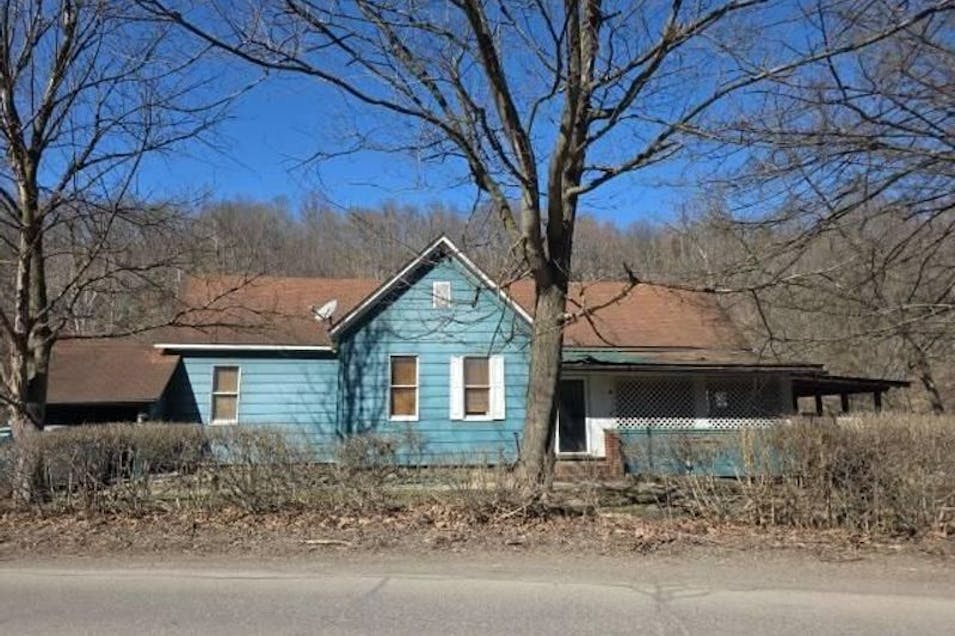 4386 Cross Creek Rd Wellsburg, WV 26070, Brooke County