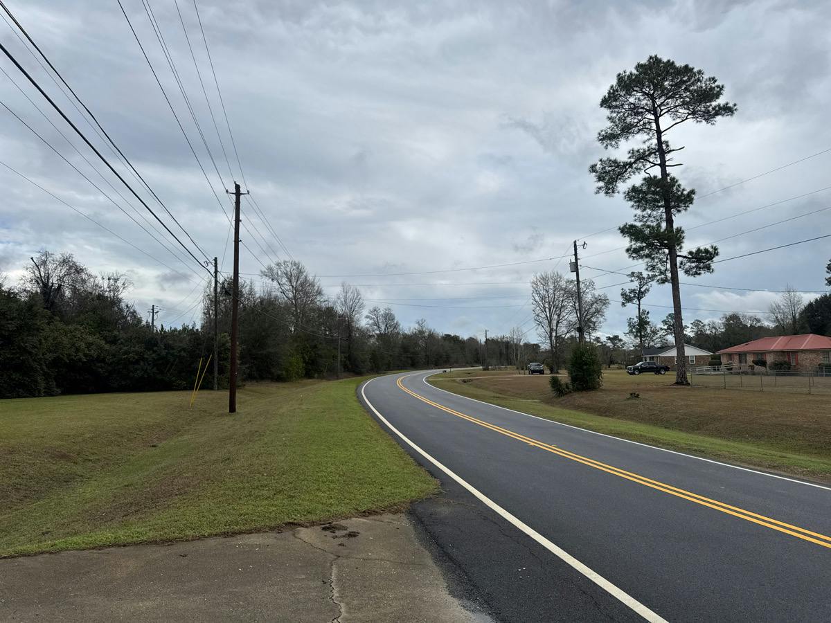 Hill Rd, Albany, GA 31705