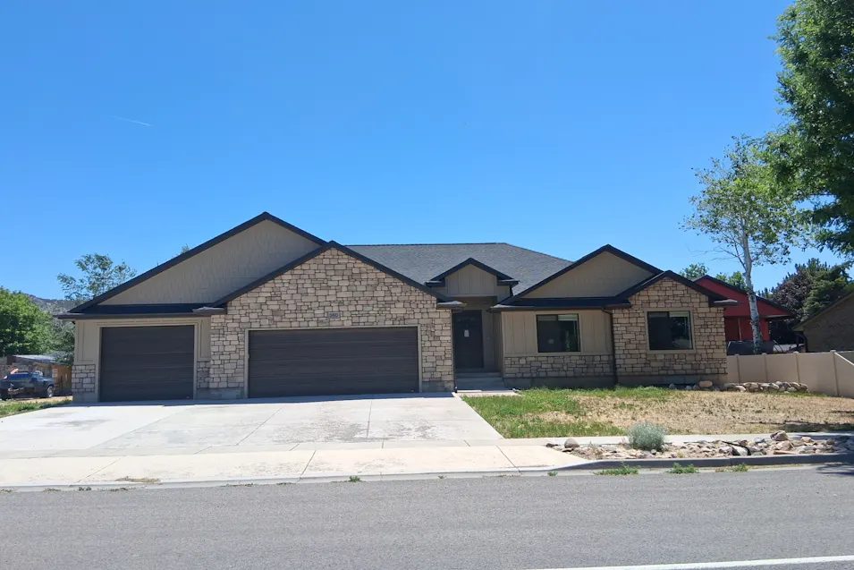560 E 100 N Nephi, UT 84648, Juab County