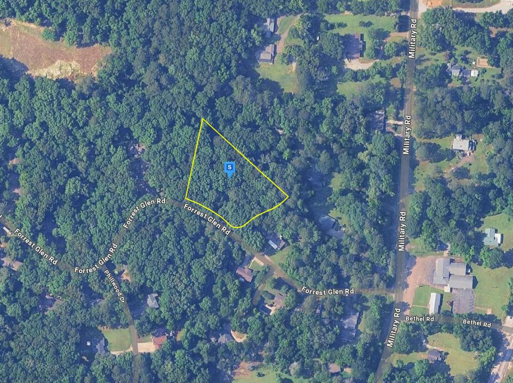 Forest Glen Rd, Columbus, MS 39705