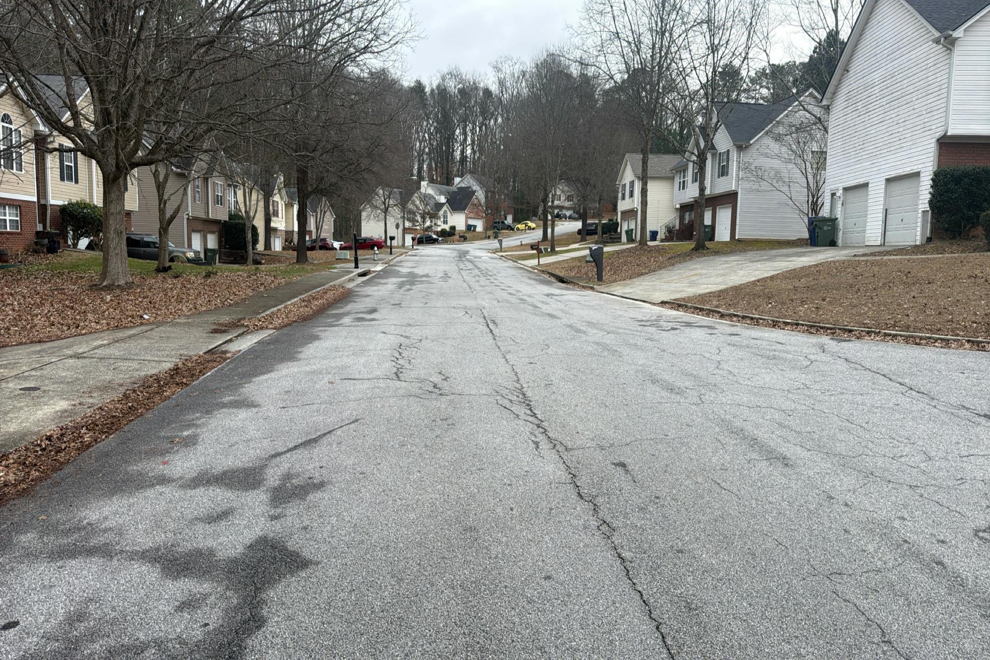 Sandspring Dr, Atlanta, GA 30331
