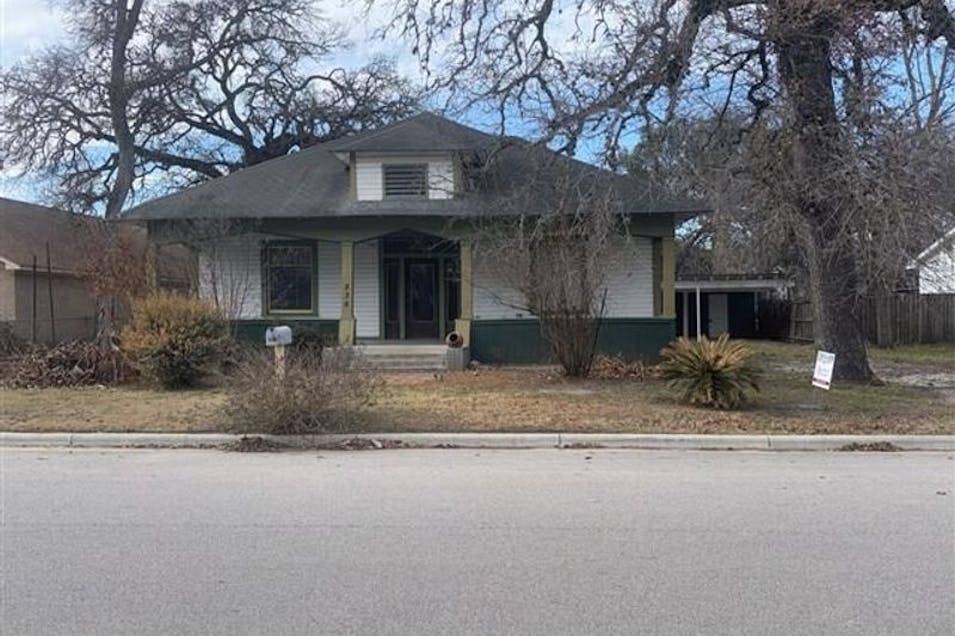 236 8th Street Somerville, TX 77879, Burleson County