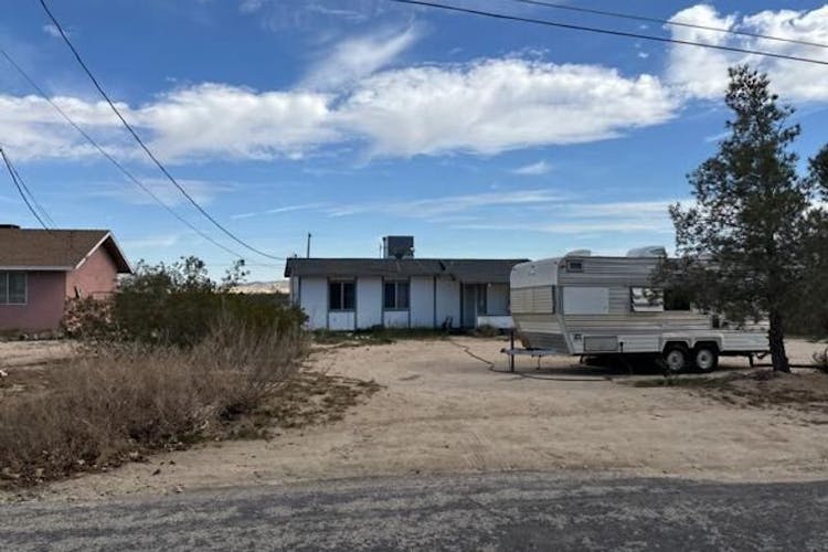 4805 Avenida La Mirada Joshua Tree, CA 92252, San Bernardino County