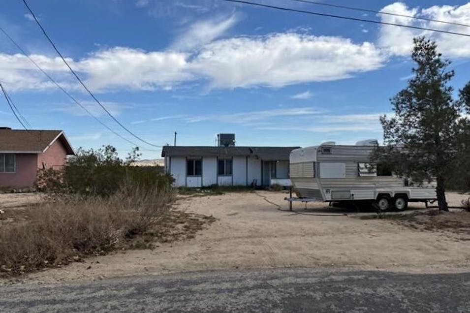 4805 Avenida La Mirada Joshua Tree, CA 92252, San Bernardino County