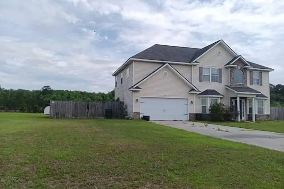 532 Mustang Ln NE Ludowici, GA 31316, Long County