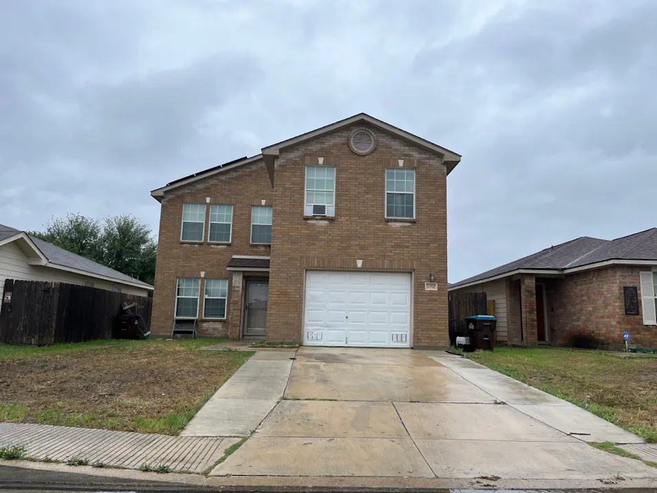 9742 Green Mesa San Antonio, TX 78245, Bexar County