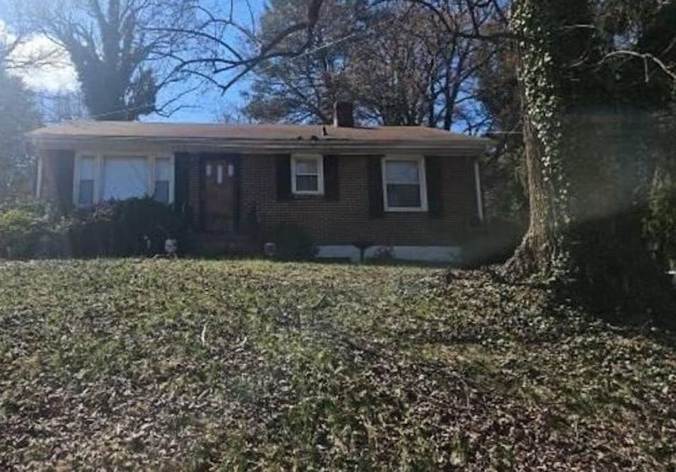 472 Cherryhill Road NW Roanoke, VA 24017, Roanoke City County