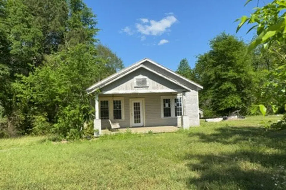 2918 Old Marion Rd Meridian, MS 39301, Lauderdale County