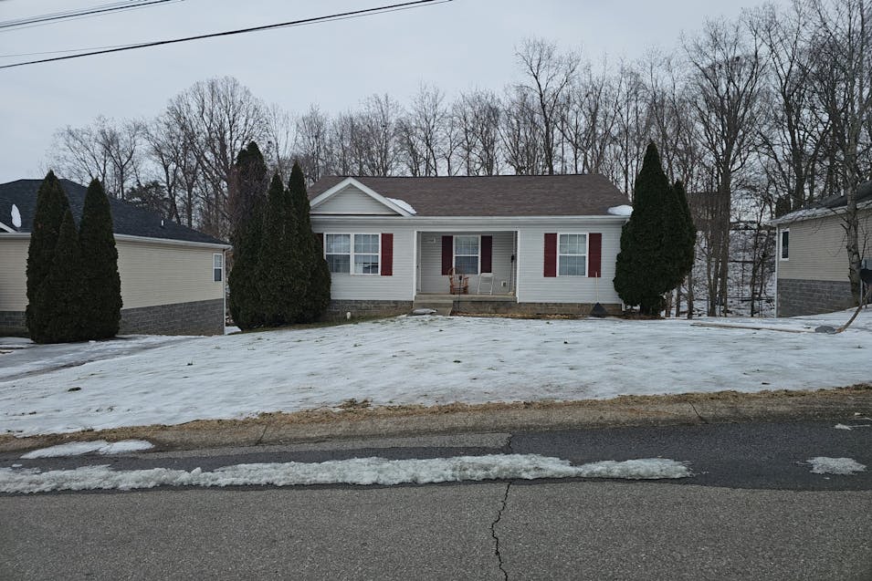 2948 Core Drive Clarksville, TN 37040, Montgomery County