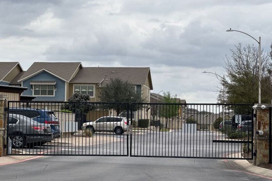 516 E Slaughter Lane Austin, TX 78744, Travis County