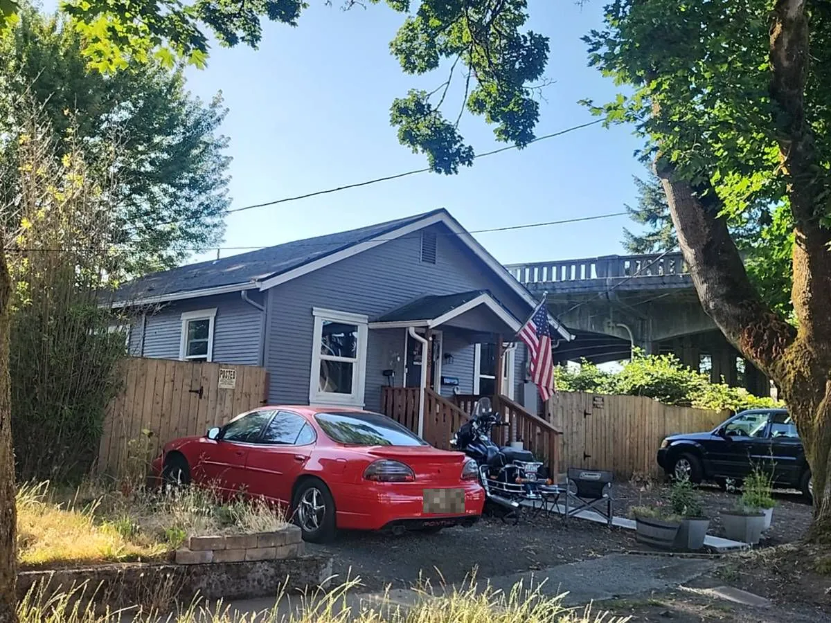 3rd Ave, Kelso, WA 98626 #1