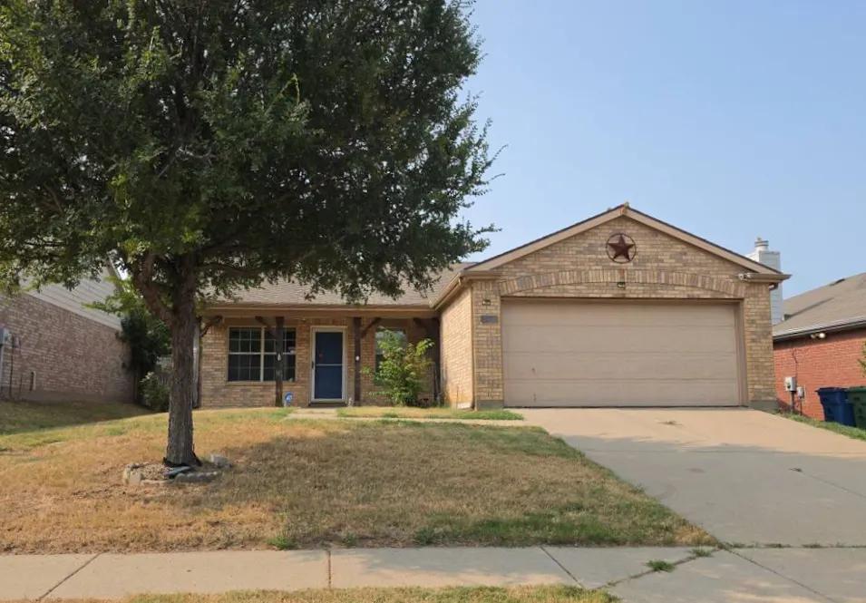 8900 Tumbleweed Dr Crossroads, TX 76227, Denton County