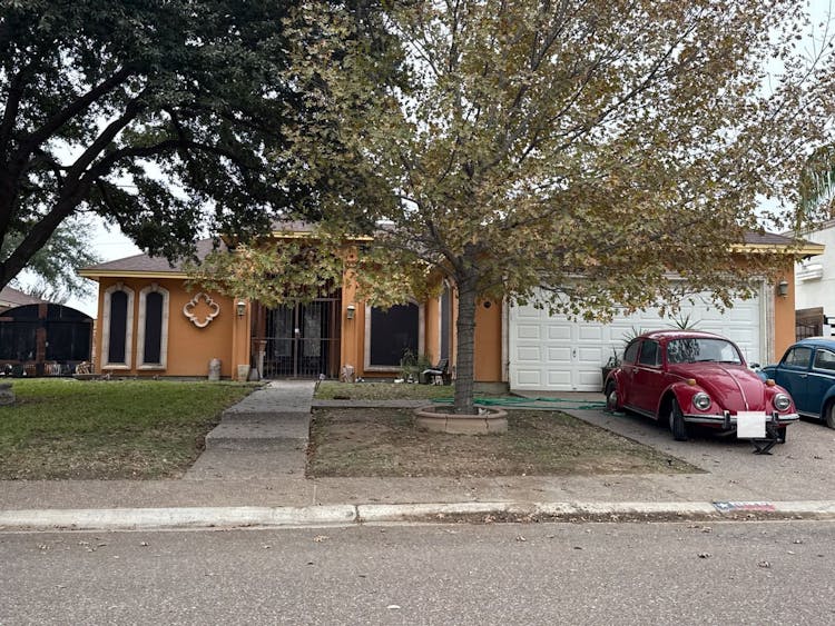 6542 Grande Bay Laredo, TX 78041, Webb County