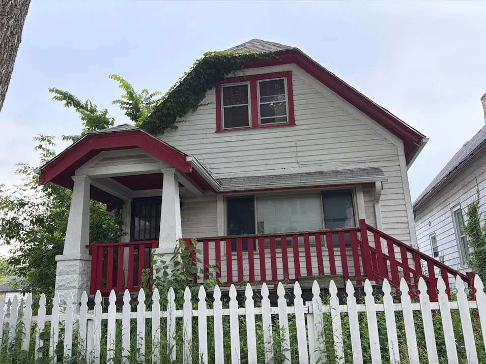 3278 N. 10th St. Milwaukee, WI 53206, Milwaukee County
