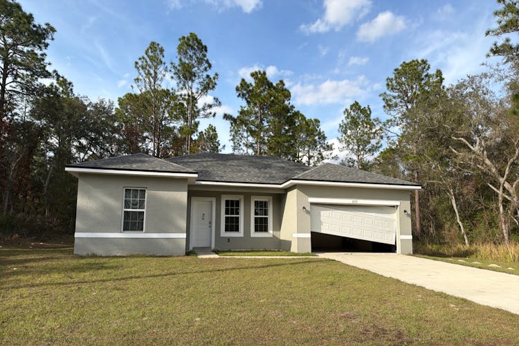 6839 SW 149th Lane Road Ocala, FL 34473, Marion County