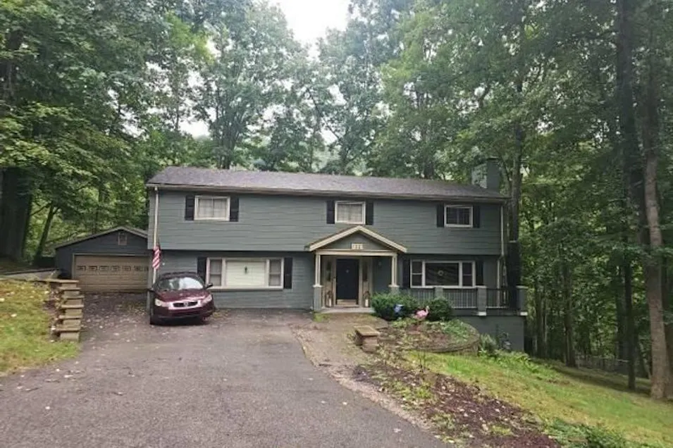 1227 Briercliff Rd Bridgeport, WV 26330, Harrison County