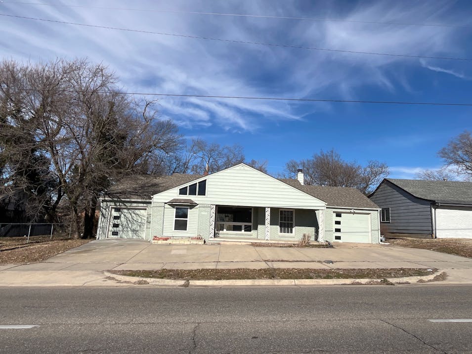 3712 E 13th St N Wichita, KS 67208, Sedgwick County