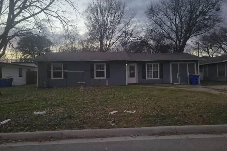 813 Hackamore St White Settlement, TX 76108, Tarrant County