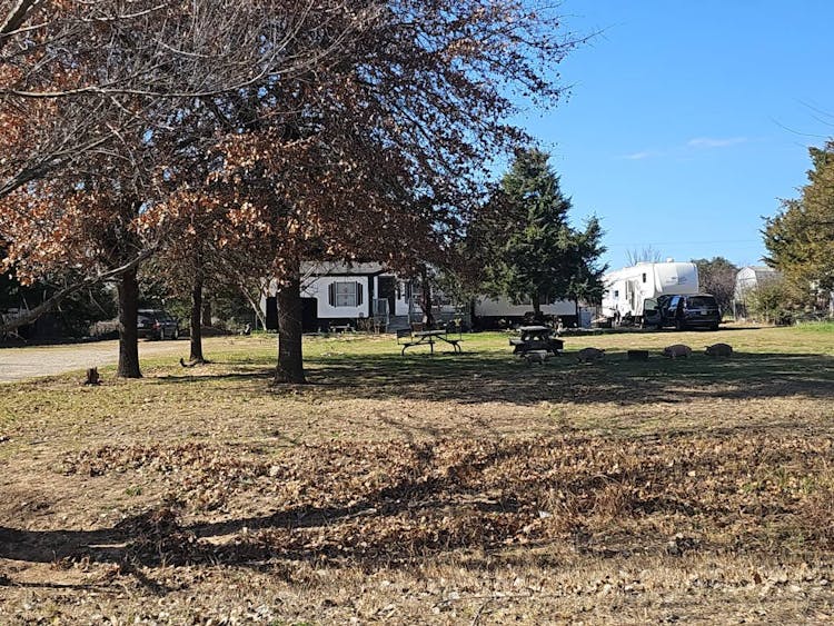 127 Lowrey Circle Springtown, TX 76082, Parker County