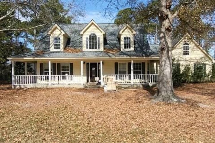 250 Slash Pine Dr, Broxton, GA 31519, Coffee County