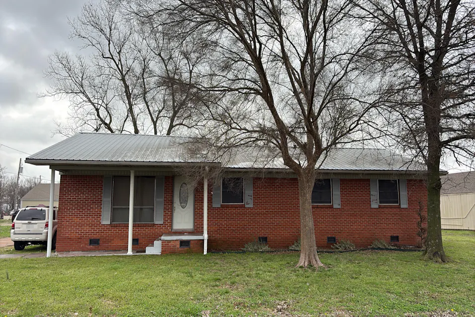 203 Southeast 4th Street Hoxie, AR 72433, Lawrence County