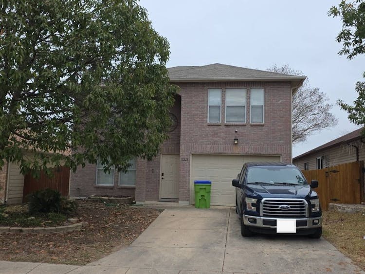 11223 Vollmer Ln San Antonio, TX 78254, Bexar County