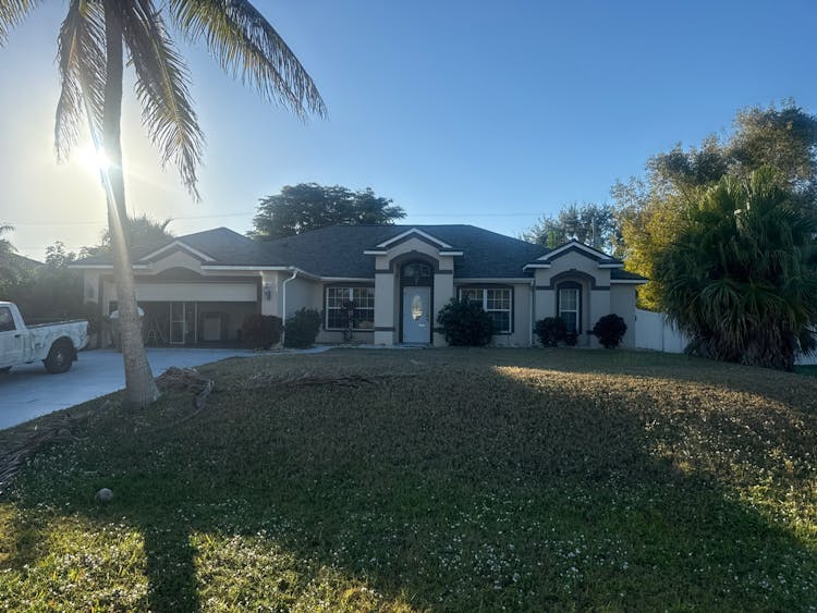 1722 SW 4th Ave Cape Coral, FL 33991, Lee County