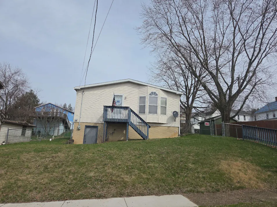 213 Armstrong Ave Apollo, PA 15613, Westmoreland County