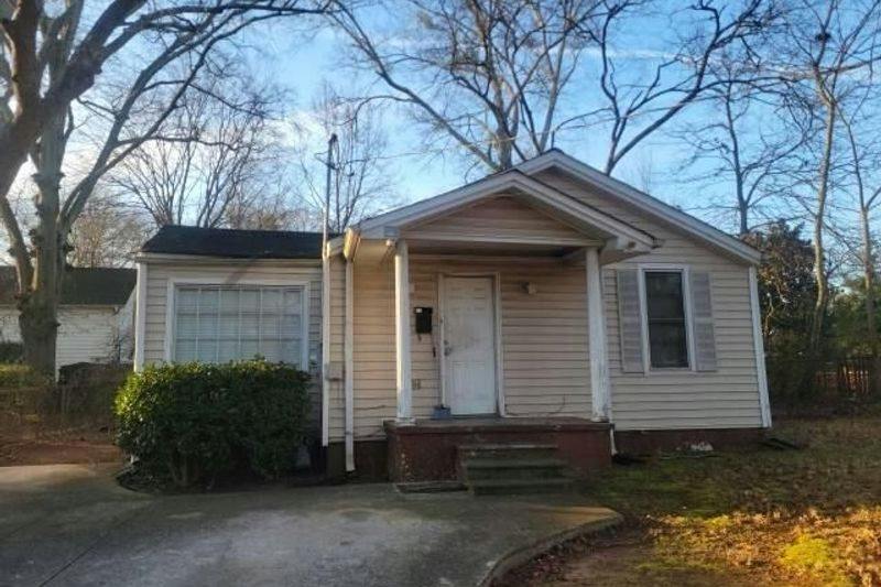Mercer Ave, Atlanta, GA 30337
