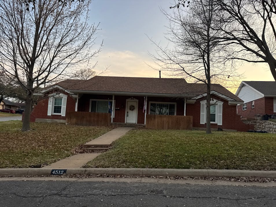 4512 Raintree Ct Fort Worth, TX 76103, Tarrant County