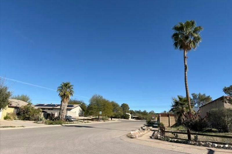 Northstar Dr, Tucson, AZ 85741
