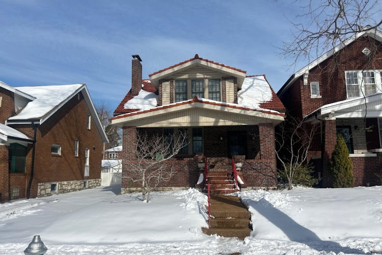 3935 Bowen Street Saint Louis, MO 63116, Saint Louis City County