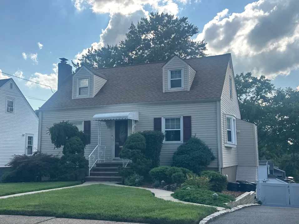 142 Sadler Rd Bloomfield, NJ 07003, Essex County