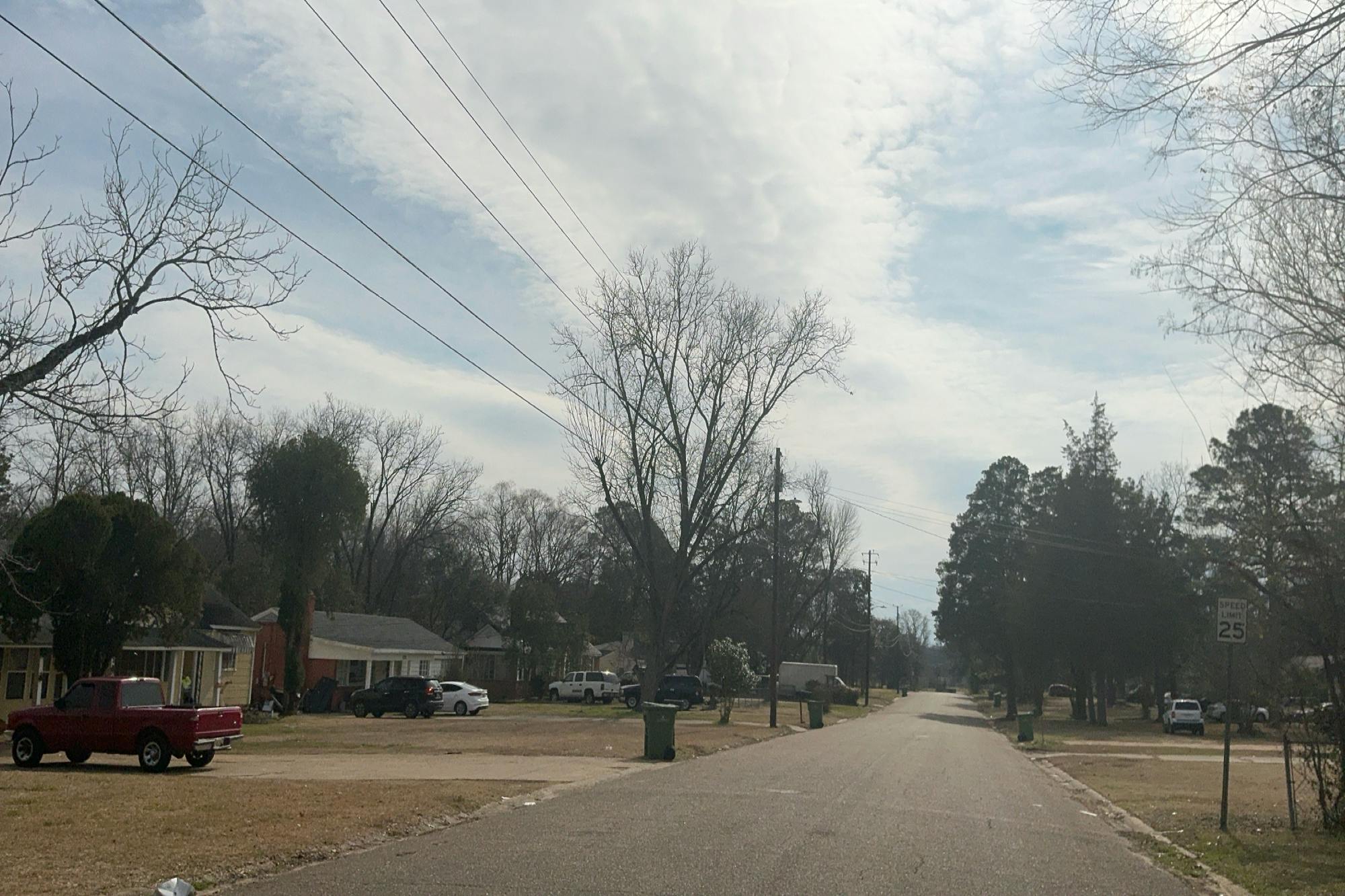Southmont Dr, Montgomery, AL 36105