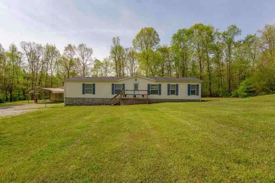 636 Switzerland Road Hohenwald, TN 38462, Lewis County